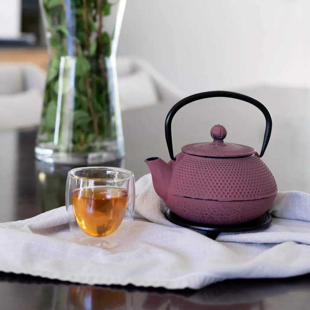 Cast Iron Teapot - Pink (800ml) - Image 2