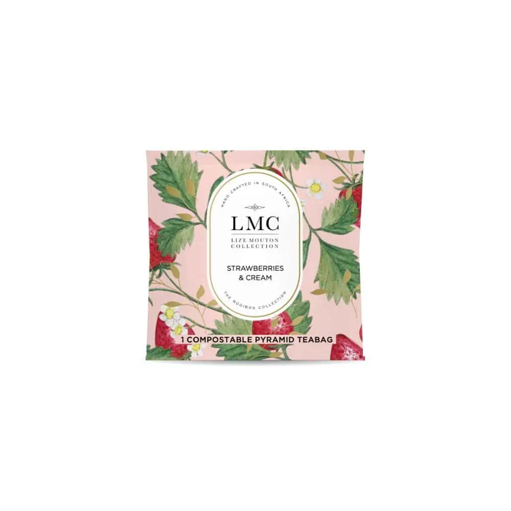 An SEO-friendly ALT tag for Carmién Tea's Strawberries & Cream Envelopes, highlighting natural ingredients and eco-friendly packaging.