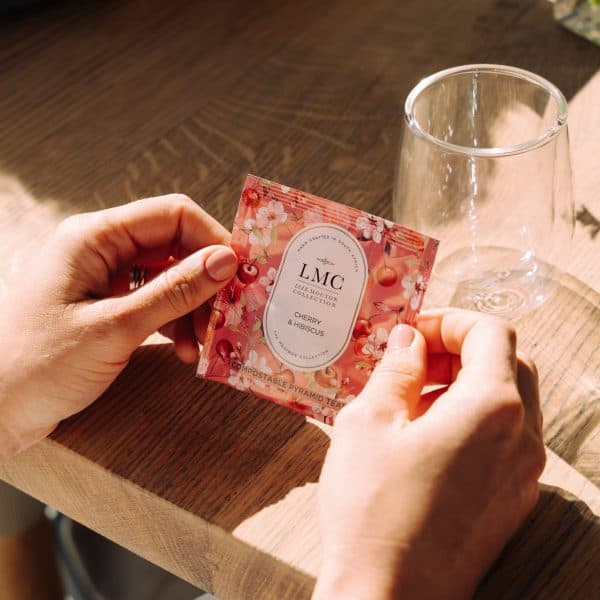 LMC Cherry and Hibiscus Rooibos Envelopes (90 x 2.5g Envelopes) - Image 5