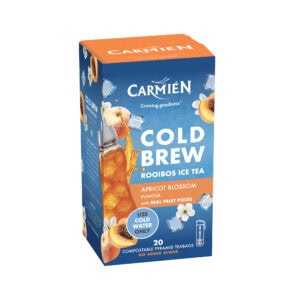 Carmién Cold Brew Rooibos Ice Tea box with apricot blossom flavor and real fruit pieces, ideal for refreshing iced tea drinks.