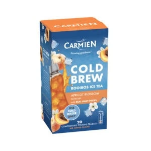 Carmién Cold Brew Rooibos Ice Tea box with apricot blossom flavor and real fruit pieces, ideal for refreshing iced tea drinks.