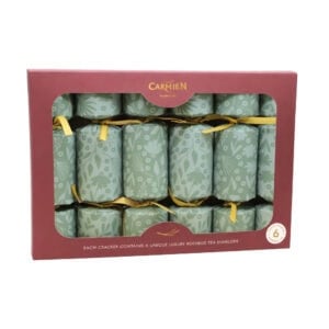 Carmién Rooibos tea Christmas crackers gift set with six decorated tea envelopes for festive occasions.