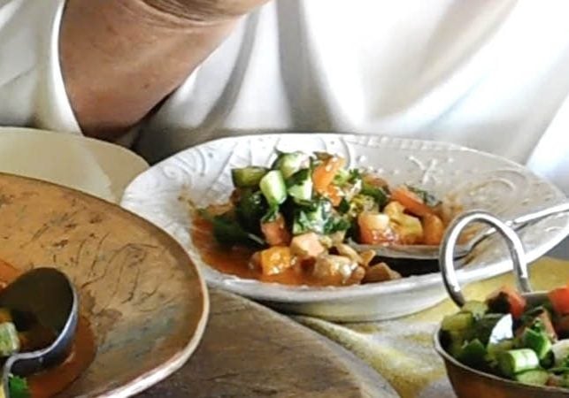 Carmen Niehaus recipe for butter chicken and sambals cooked with carmien rooibos